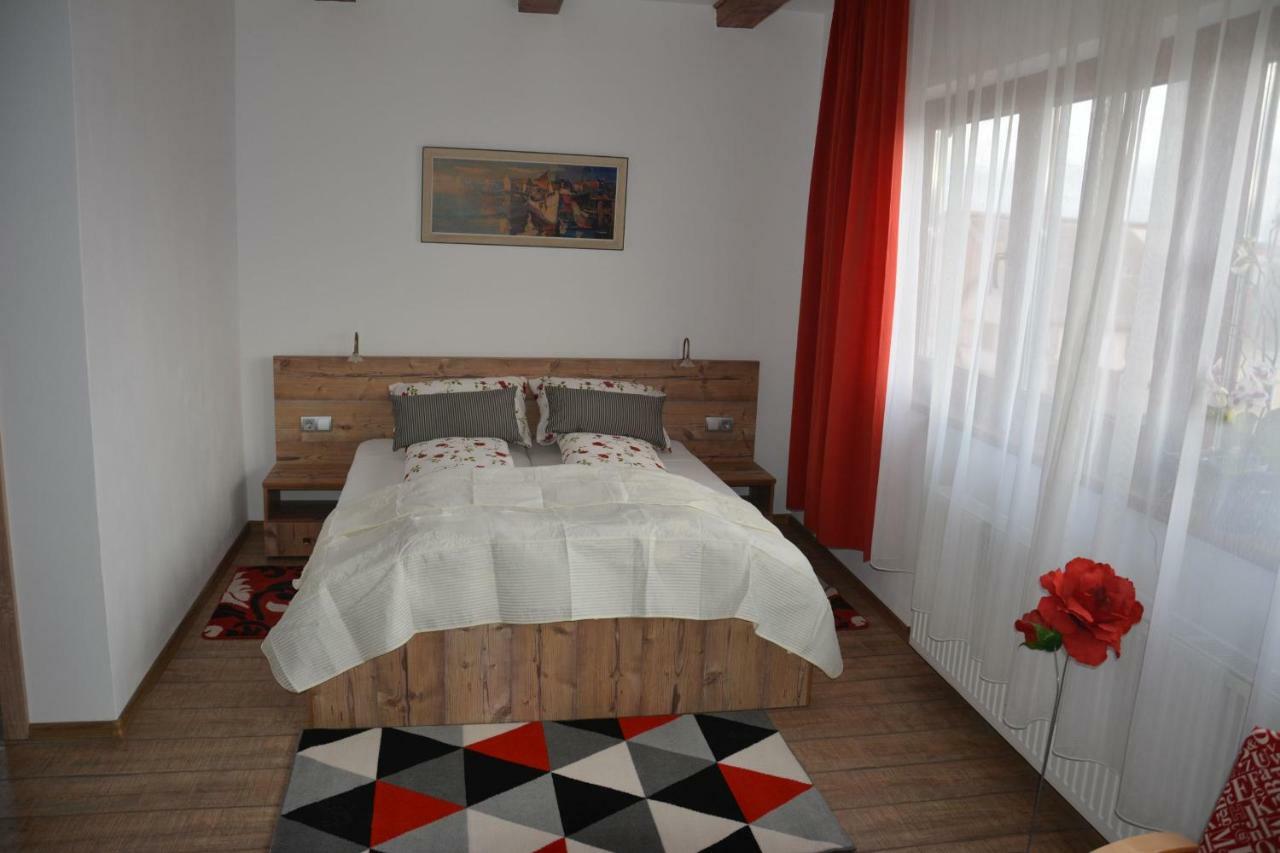 Traditions House Sibiu Exterior foto